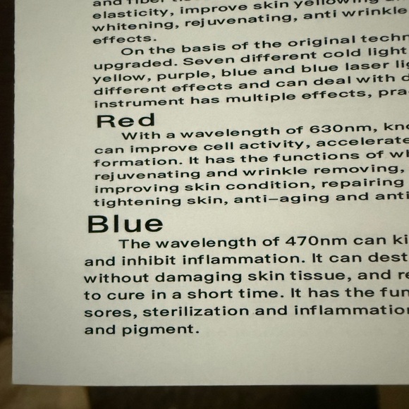 NIB- Rejuvenating LED Facial Mask - White - Picture 6 of 7